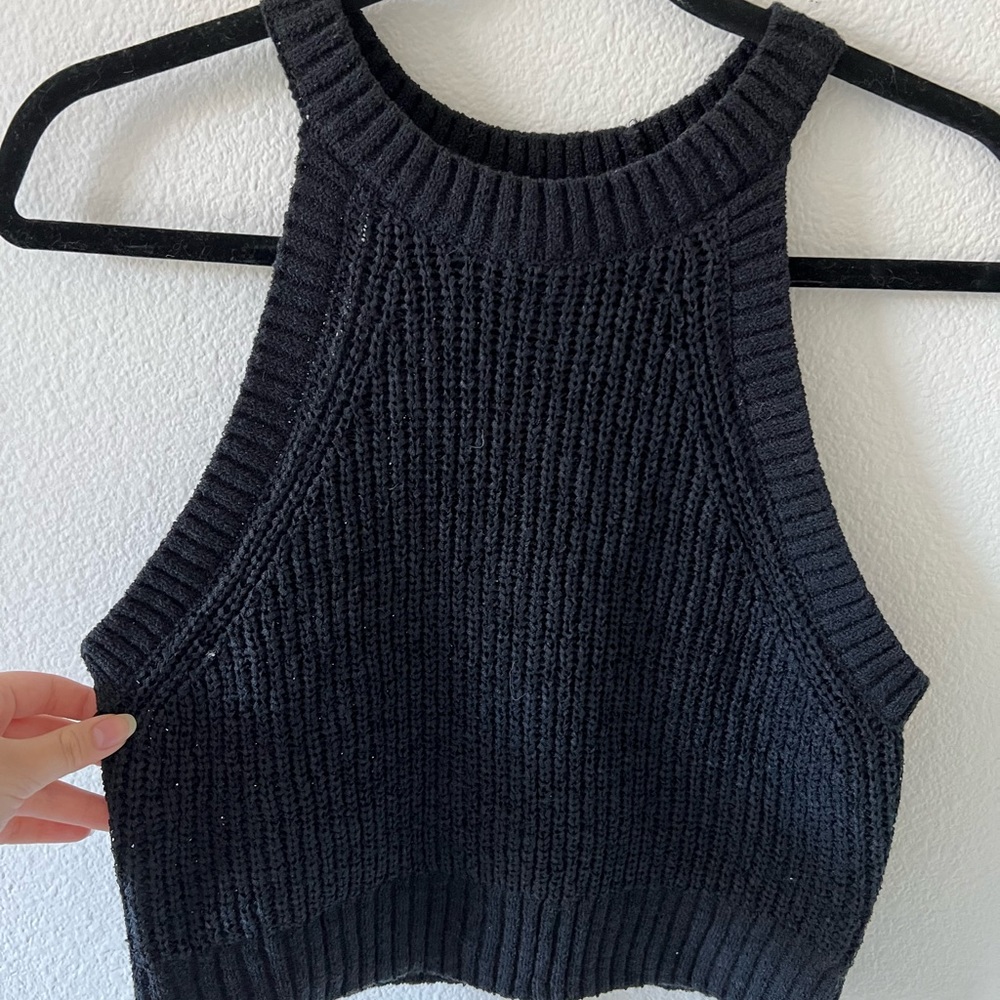 H&M Halter Knitted Crop Top in Dark dark Grey